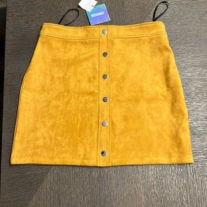 Missguided tall suede button skirt